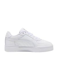 Buty do chodzenia damskie Puma California Pro Classic Ii. Zapięcie: sznurówki. Kolor: biały. Materiał: guma, skóra, tkanina, materiał, syntetyk. Szerokość cholewki: normalna. Sport: turystyka piesza