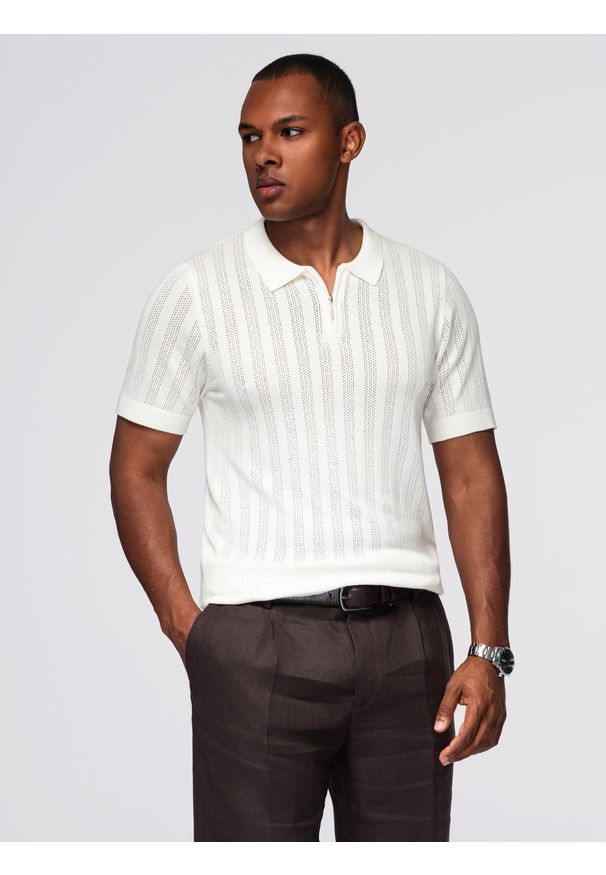Ombre Clothing - Ażurowa koszulka polo męska z suwakiem przy dekolcie – biała V1 - Rozmiar: L. Typ kołnierza: polo. Kolor: biały. Materiał: nylon, elastan, wiskoza, dzianina. Wzór: ażurowy. Sezon: lato. Styl: elegancki