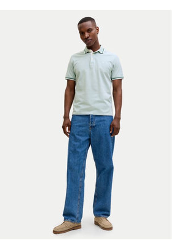 Jack & Jones Polo Paulos 12136668 Niebieski jasny Regular Fit. Typ kołnierza: polo. Kolor: niebieski. Materiał: bawełna