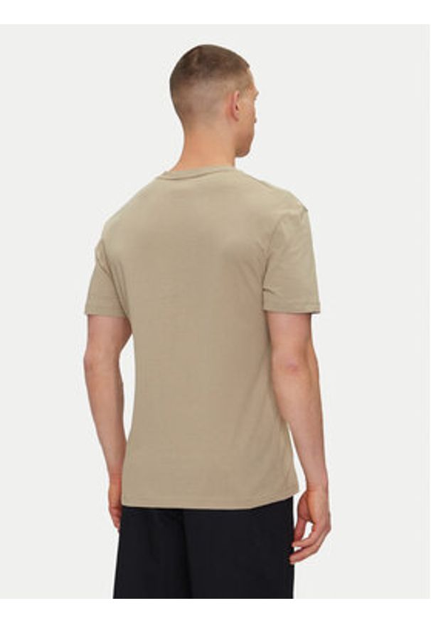 Calvin Klein T-Shirt Hero K10K111346 Beżowy Regular Fit. Kolor: beżowy. Materiał: bawełna