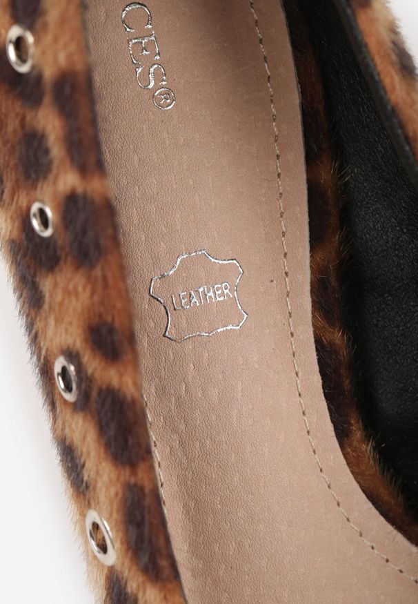 Born2be - Panterkowe Czółenka Vices na Szpilce ze Skórzaną Wkładką i Nitami Rilenna. Okazja: na spotkanie biznesowe. Materiał: skóra. Obcas: na szpilce. Styl: biznesowy, elegancki, klasyczny
