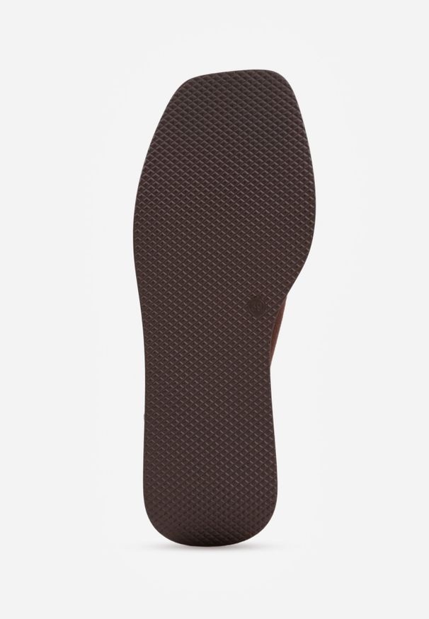 Renee - Brązowe Sandały Japonki z Paskiem na Palec na Grubej Podeszwie z Koturnem Tibas. Okazja: na co dzień. Zapięcie: pasek. Kolor: brązowy. Materiał: len. Sezon: lato. Obcas: na koturnie. Styl: casual