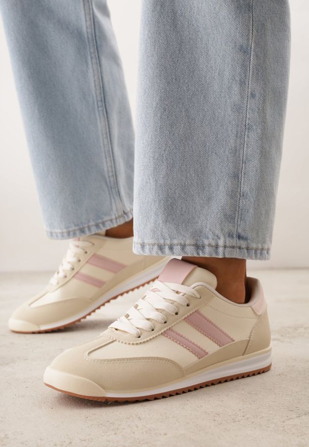 Born2be - Beżowe Sneakersy z Geometrycznym Motywem Jannata. Okazja: na co dzień. Kolor: beżowy. Materiał: jeans, dresówka. Wzór: geometria