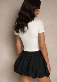 Renee - Biały T-shirt Cropped z Wiskozą Efranessa. Okazja: na co dzień, na spacer. Kolor: biały. Materiał: wiskoza. Długość: krótkie. Wzór: aplikacja. Sezon: wiosna. Styl: casual, elegancki #4