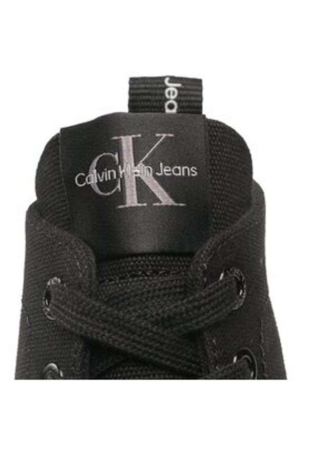 Calvin Klein Jeans Botki Chunky Combat Laceup Boot Co YW0YW01239 Czarny. Kolor: czarny. Materiał: materiał