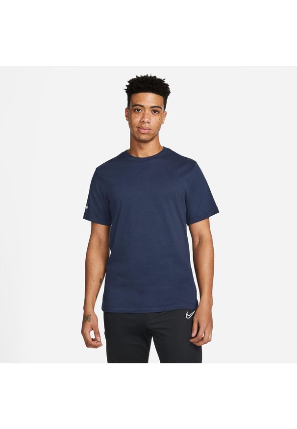 Koszulka sportowa męska Nike Park 20. Kolor: wielokolorowy, niebieski, czarny. Długość rękawa: krótki rękaw. Długość: krótkie. Sport: piłka nożna