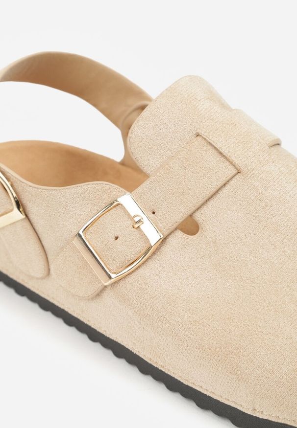 Renee - Beżowe Sandały Typu Chodaki z Klamrami Silvermore. Okazja: na co dzień. Zapięcie: klamry. Kolor: beżowy. Materiał: skóra, jeans. Styl: casual, street