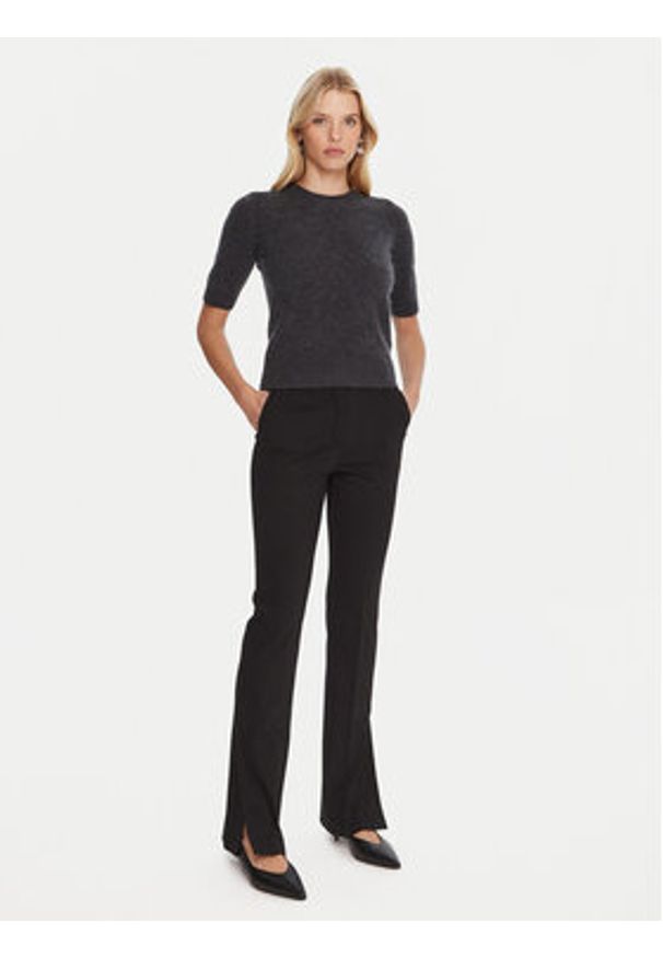Marella Spodnie materiałowe Artur 2523786024 Czarny Flare Fit. Kolor: czarny. Materiał: syntetyk