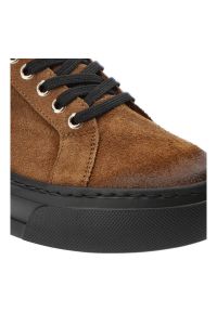 Brązowe Sneakersy CheBello Wygodne Skórzane Buty Damskie. Okazja: na co dzień. Kolor: brązowy. Materiał: skóra. Szerokość cholewki: normalna. Styl: casual #8