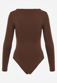 Born2be - Brązowe Body z Kwadratowym Dekoltem Phicise. Okazja: na co dzień. Typ kołnierza: dekolt kwadratowy. Kolor: brązowy. Materiał: jeans, wiskoza. Styl: wizytowy, casual #5