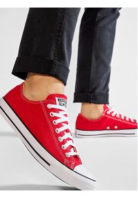 Converse Trampki All Star Ox M9696C Czerwony. Kolor: czerwony. Materiał: materiał