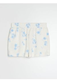 Sinsay - Szorty dresowe z kieszeniami soft touch - wielobarwny. Materiał: dresówka #1