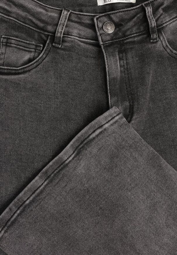 Renee - Szare Jeansy Wide Leg High Waist Mevandria. Okazja: na co dzień, na randkę. Stan: podwyższony. Kolor: szary. Styl: casual