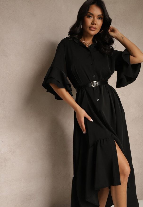 Renee - Czarna Koszulowa Sukienka Ozdobiona Falbanką Ransara. Okazja: na co dzień. Kolor: czarny. Wzór: aplikacja. Typ sukienki: koszulowe. Styl: klasyczny, elegancki, casual