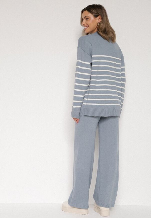 Born2be - Niebieski Komplet z Wełną i Bawełną Sweter w Paski i Szerokie Spodnie Neveena. Kolor: niebieski. Materiał: wełna, bawełna. Wzór: paski