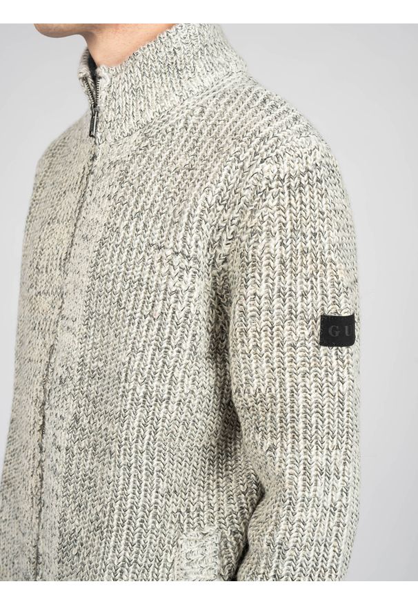 Guess Sweter "Full-Zip" | X1RR18 Z2YG0 | Mężczyzna | Czarny, Biały. Okazja: na co dzień. Typ kołnierza: kołnierzyk stójkowy. Kolor: czarny, biały, wielokolorowy. Materiał: akryl, wełna. Wzór: ze splotem. Styl: casual