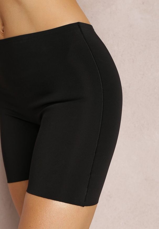 Renee - Czarne Majtki Modelujące z Wysokim Stanem Fopei. Stan: podwyższony. Kolor: czarny. Materiał: tkanina. Wzór: jednolity, gładki, aplikacja