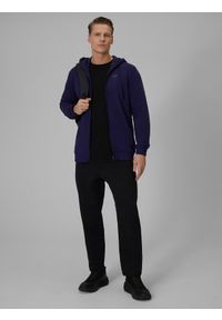 4f - 4F Bluza dresowa rozpinana z kapturem męska - granatowa M. Okazja: na co dzień. Typ kołnierza: kaptur. Kolor: niebieski. Materiał: dresówka. Wzór: gładki, ze splotem. Styl: casual, sportowy #2