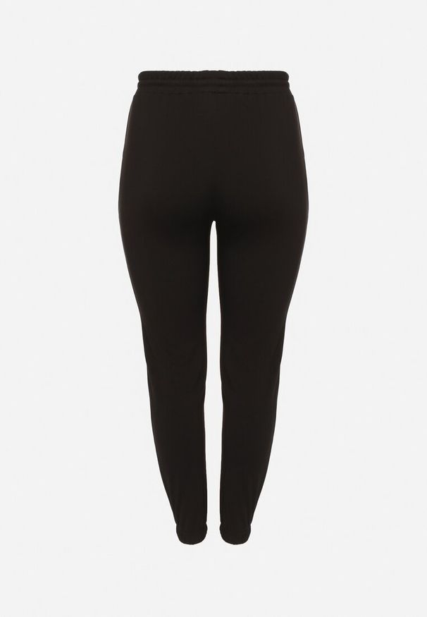 Born2be - Czarne Spodnie Dresowe z Gumką w Pasie oraz Troczkiem i Kieszeniami Liareine. Okazja: na co dzień. Kolor: czarny. Materiał: dresówka. Styl: casual, elegancki