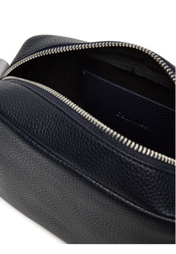 Calvin Klein Jeans Saszetka Cargo Camera Bag LV04G3081G Niebieski. Kolor: niebieski. Materiał: skóra