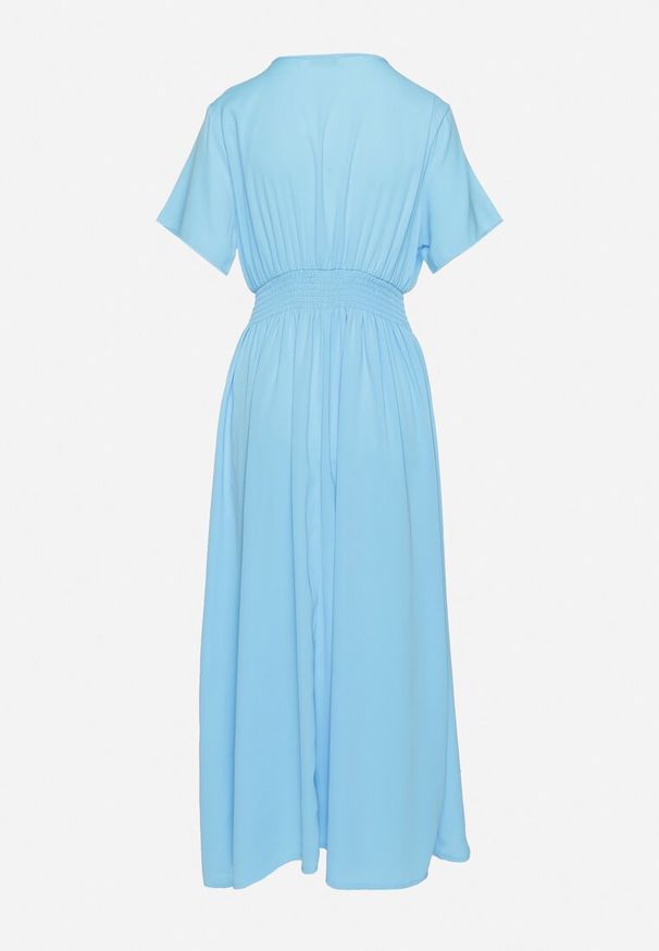 Born2be - Niebieska Sukienka Długa o Rozkloszowanym Fasonie z Kopertowym Dekoltem Saliusa. Okazja: na co dzień. Kolor: niebieski. Typ sukienki: kopertowe. Styl: casual, elegancki. Długość: maxi