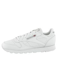 Buty do chodzenia damskie Reebok Classic Leather. Zapięcie: sznurówki. Kolor: biały. Materiał: syntetyk, tkanina, skóra, materiał. Szerokość cholewki: normalna. Model: Reebok Classic. Sport: turystyka piesza