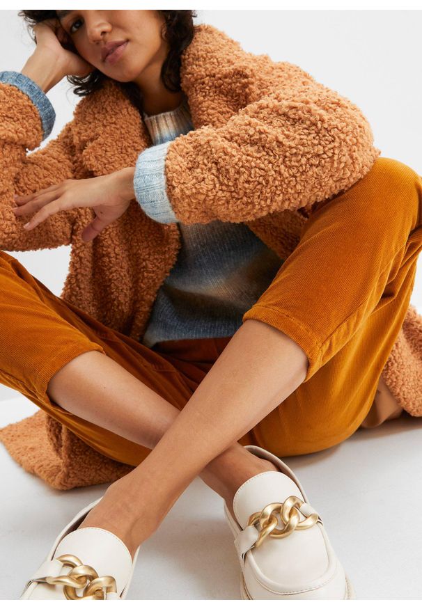 bonprix - Spodnie sztruksowe. Kolor: brązowy. Materiał: sztruks. Sezon: jesień