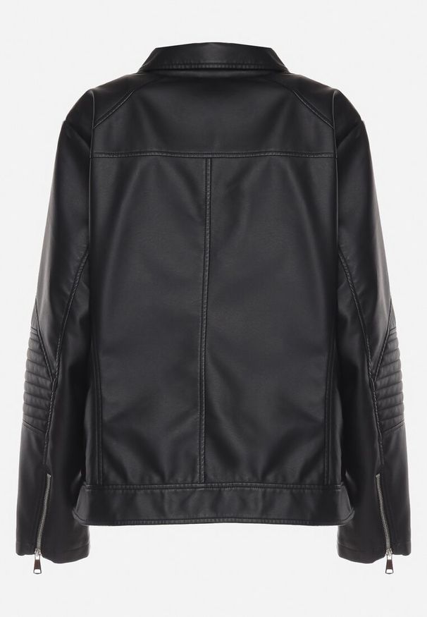 Born2be - Czarna Kurtka Ramoneska z Ekoskóry z Ozdobnymi Paskami na Napy Bellassa. Typ kołnierza: kołnierzyk stójkowy. Kolekcja: plus size. Kolor: czarny. Wzór: paski