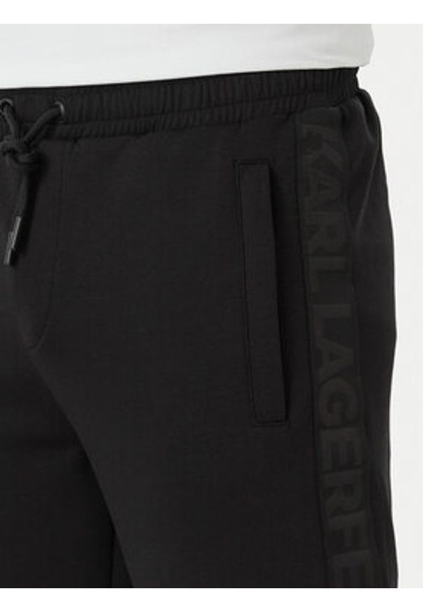 Karl Lagerfeld - KARL LAGERFELD Spodnie dresowe 705016 562901 Czarny Regular Fit. Kolor: czarny. Materiał: syntetyk