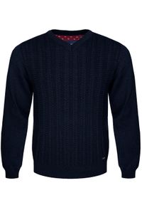 M. Lasota - polski producent - Granatowy sweter męski w serek z wełny merino SL02 Fabiano. Typ kołnierza: dekolt w serek. Kolor: niebieski. Materiał: wełna. Wzór: ze splotem, gładki. Styl: sportowy #1