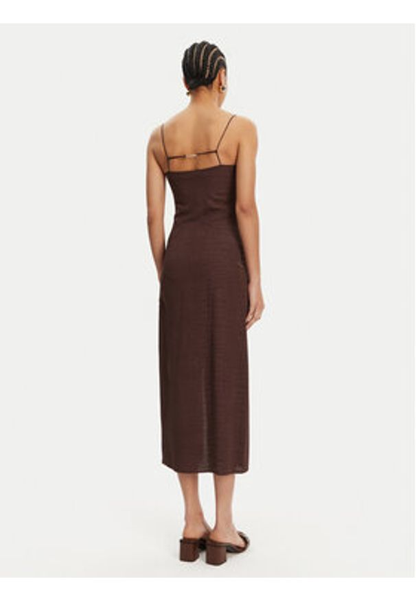 JACQUEMUS Sukienka koktajlowa 25E251DR100-1713 Brązowy Regular Fit. Kolor: brązowy. Materiał: wiskoza. Styl: wizytowy