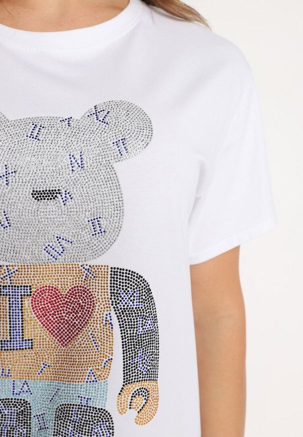 Born2be - Biały T-shirt Koszulka z Bawełny z Ozdobnymi Cyrkoniami Risani. Kolor: biały. Materiał: bawełna. Długość rękawa: krótki rękaw. Długość: krótkie. Wzór: aplikacja. Styl: elegancki
