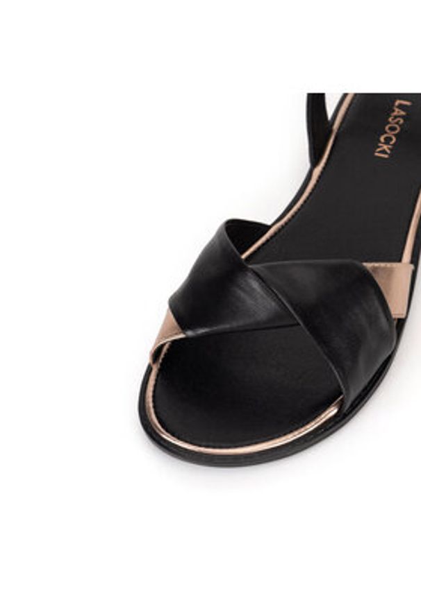 Lasocki Sandały WI23-GIANNA-05 Czarny. Kolor: czarny. Materiał: skóra