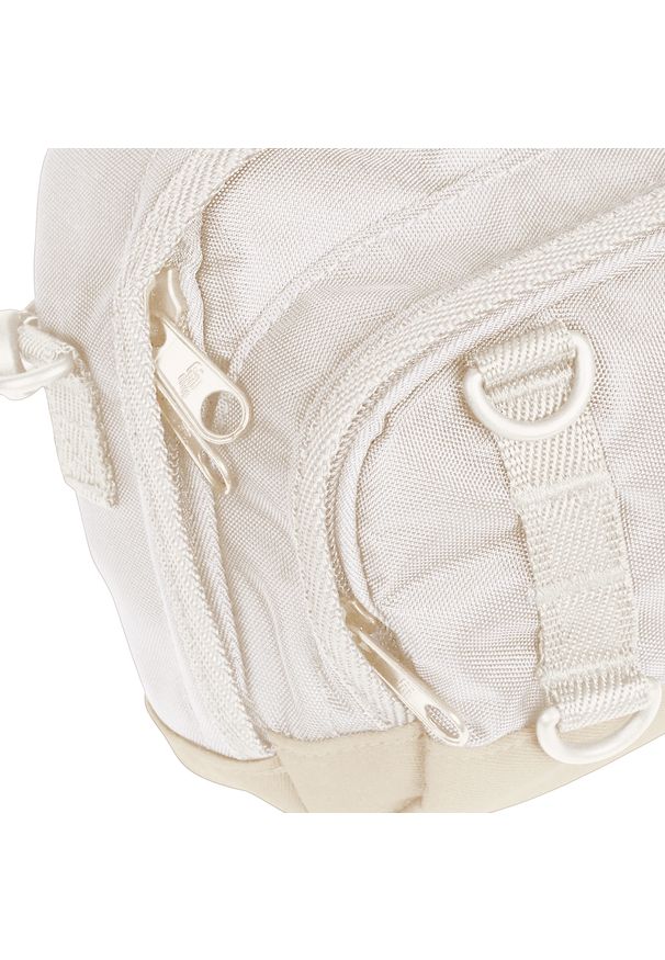 Torba New Balance LAB23201LIN – beżowa. Kolor: beżowy. Materiał: poliester