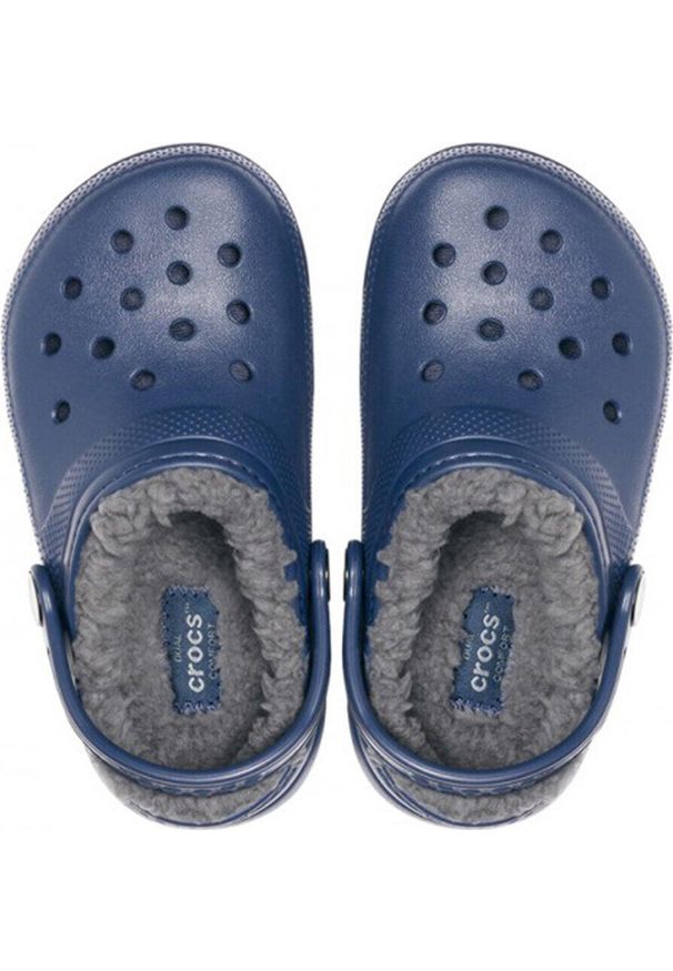 Klapki basenowe chłopięce Crocs Lined Clog. Kolor: niebieski. Styl: sportowy