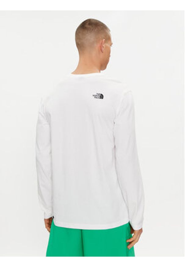 The North Face Longsleeve Simple Dome NF0A87QN Biały Regular Fit. Kolor: biały. Materiał: bawełna. Długość rękawa: długi rękaw