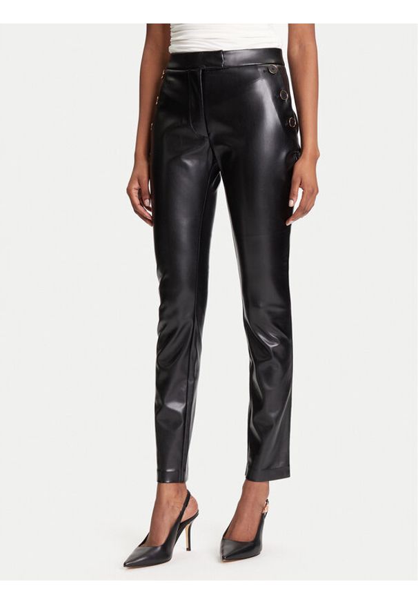 Marciano Guess Spodnie z imitacji skóry 5YGB16 7363A Czarny Slim Fit. Kolor: czarny. Materiał: syntetyk