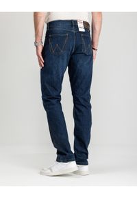 Męskie Spodnie Jeansowe Wrangler Athletic Fit Jagged 112352958. Okazja: na co dzień. Styl: casual, klasyczny #6