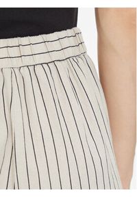 Vero Moda Szorty materiałowe Jesmilo 10279694 Beżowy Regular Fit. Kolor: beżowy. Materiał: len, wiskoza #3