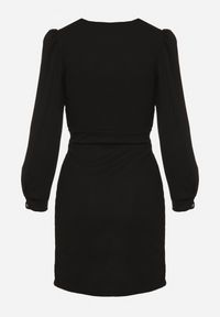 Born2be - Czarna Sukienka z Marszczeniem i Bufiastymi Rękawami Redenia. Kolor: czarny. Styl: klasyczny, elegancki #5