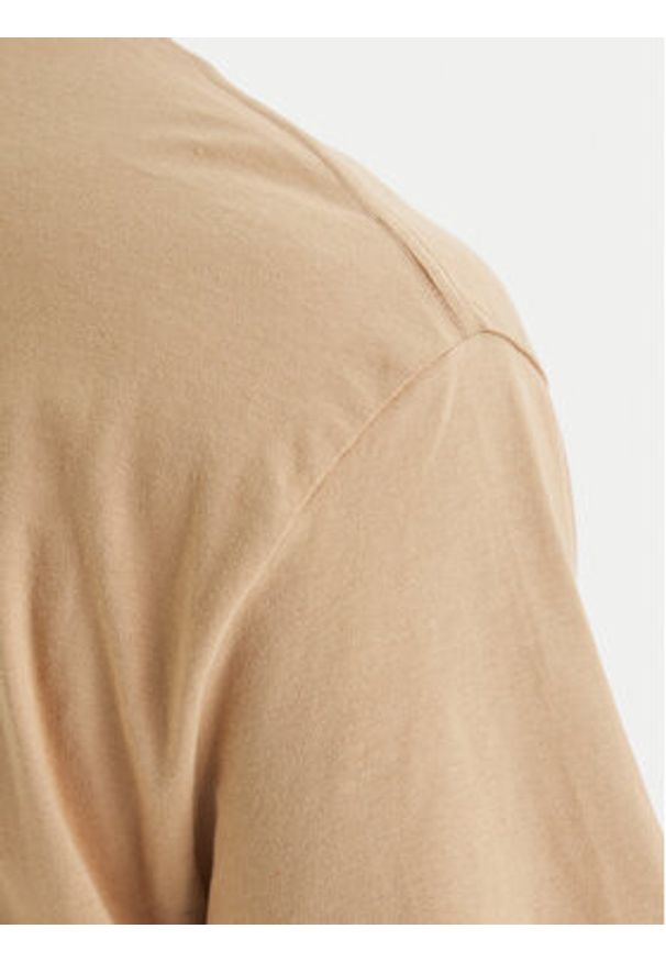 Quiksilver T-Shirt Salt Water EQYZT08205 Beżowy Comfort Fit. Kolor: beżowy. Materiał: bawełna