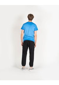 Pepe Jeans Spodnie "Landan" | PM211430 | Landan | Mężczyzna | Czarny. Okazja: na co dzień. Kolor: czarny. Materiał: bawełna, poliester, elastan. Wzór: nadruk. Styl: casual
