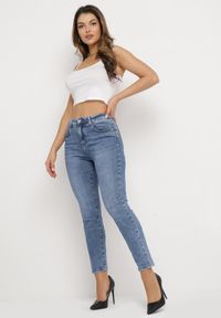 Born2be - Niebieskie Jeansy Regular z Prostymi Nogawkami Ceffia. Okazja: na co dzień. Kolor: niebieski. Wzór: aplikacja. Styl: casual, elegancki, wizytowy #3