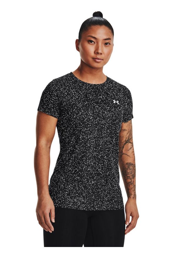 Under Armour T-Shirt Tech Nova SSC 1370947 Czarny Regular Fit. Kolor: czarny