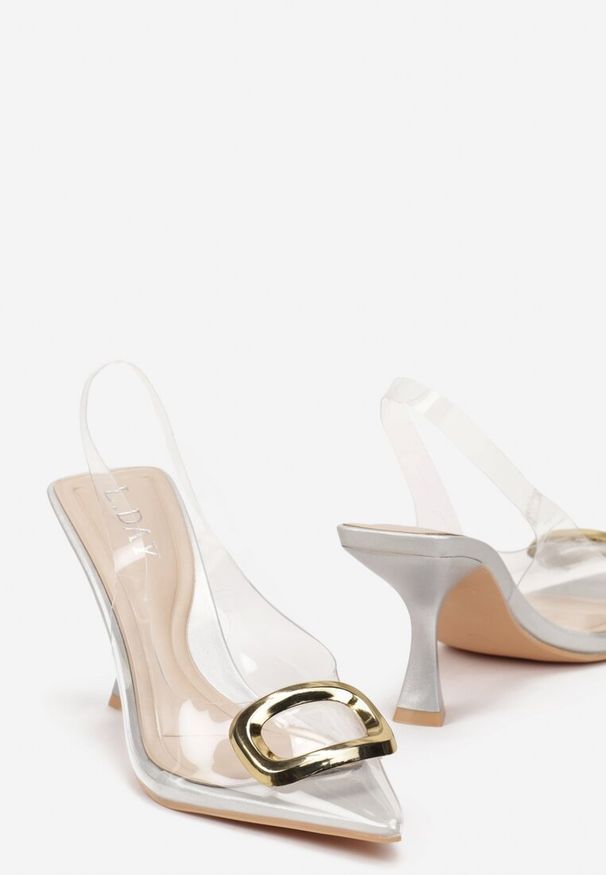 Renee - Srebrne Sandały na Geometrycznej Szpilce z Klamerką na Przezroczystym Noskiem Daraia. Kolor: srebrny. Wzór: geometria. Styl: wizytowy