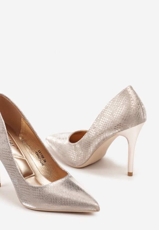 Renee - Szampańskie Eleganckie Szpilki w Klasycznym Stylu Calivia. Nosek buta: otwarty. Kolor: złoty. Materiał: materiał. Obcas: na szpilce. Styl: elegancki, klasyczny. Wysokość obcasa: średni