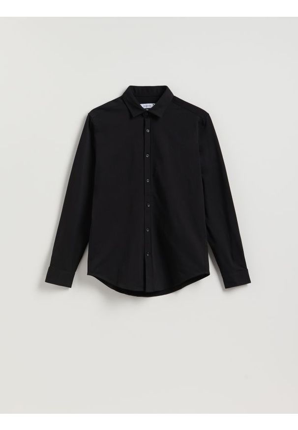Reserved - Gładka koszula slim fit - czarny. Kolor: czarny. Materiał: dzianina, bawełna. Wzór: gładki