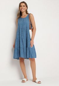Born2be - Niebieska Bawełniana Sukienka w Kropki z Falbanami Zerolia. Okazja: do pracy, na co dzień, na spotkanie biznesowe. Kolor: niebieski. Materiał: bawełna. Wzór: kropki. Typ sukienki: proste. Styl: casual, klasyczny, biznesowy #7