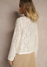 Renee - Beżowa Bluzka Ażurowa z Bawełny z Guzikami Kerisia. Okazja: na co dzień. Kolor: beżowy. Materiał: bawełna. Wzór: ażurowy. Styl: casual, elegancki