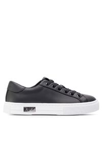 Armani Exchange Sneakersy XDX027 XCC14 A120 Czarny. Kolor: czarny. Materiał: skóra